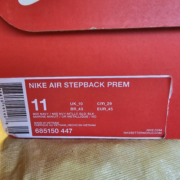 Nike Cleveland Browns shoes - Picture 11 of 11